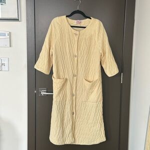 Vintage Rhapsody Quilted Housecoat Butter Yellow | 1960s Lounge Robe